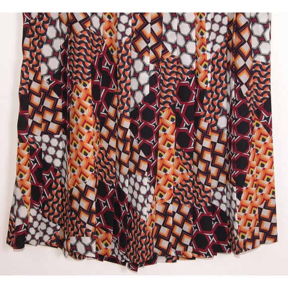 Trina Turk Womens Pleated Skirt size 8 Geometric Print Unlined Mid Calf Side Zip - Picture 10 of 11